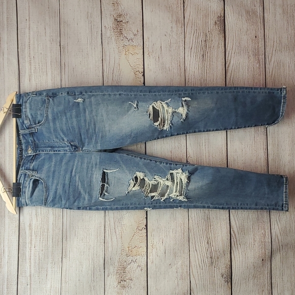 American Eagle Outfitters Denim - Distressed American Eagle Super High-rise Jeggings - Size 12